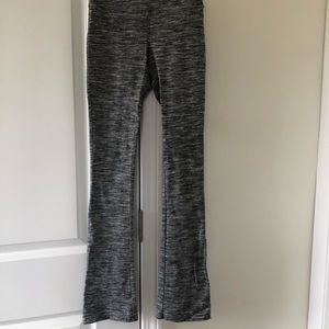 Grey bootcut leggings, super comfy!